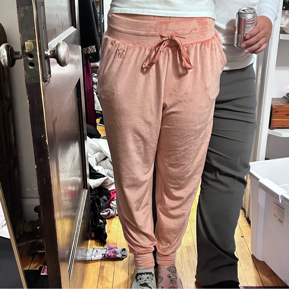 victoria’s secret lounge velour pink sweatpants